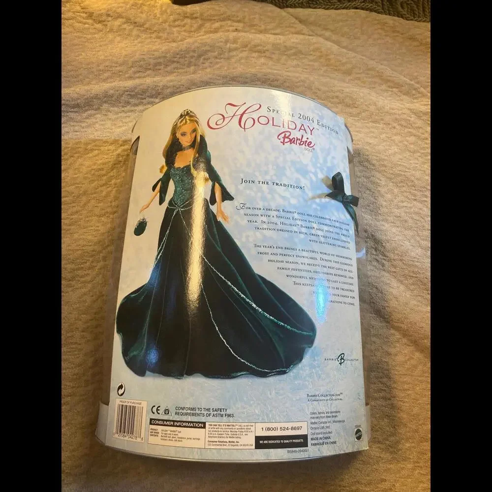 2004 holiday Celebration Barbie‎